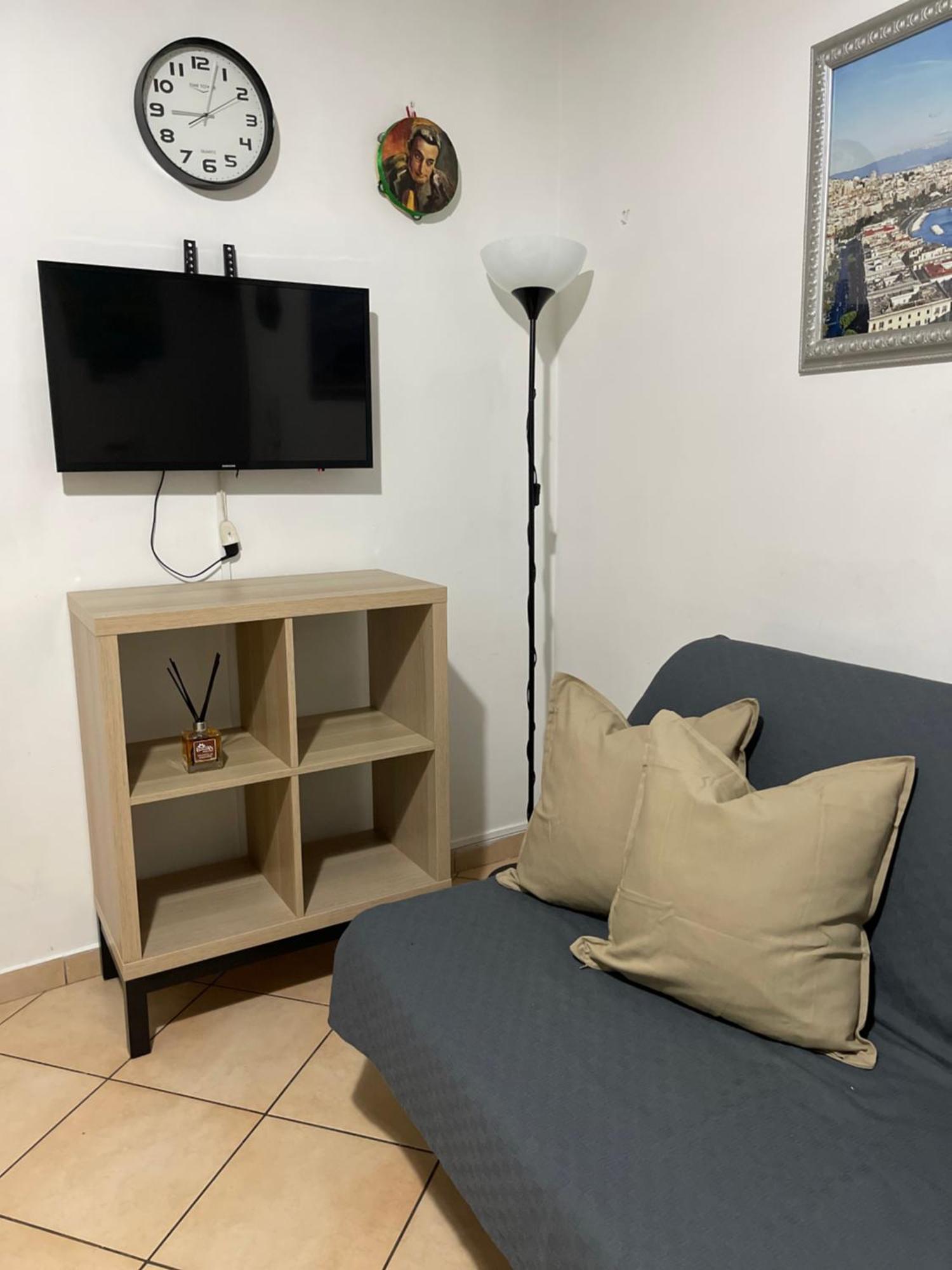 Napoligaribaldi33 Apartment ภายนอก รูปภาพ